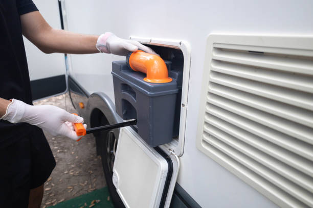 Best Affordable portable toilet rental  in Camanche, IA