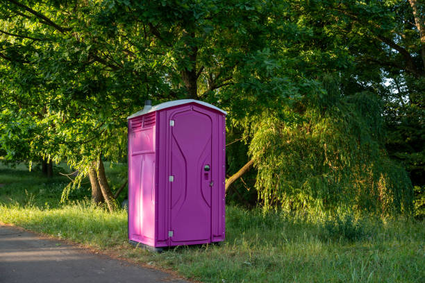 Best Construction site porta potty rental  in Camanche, IA